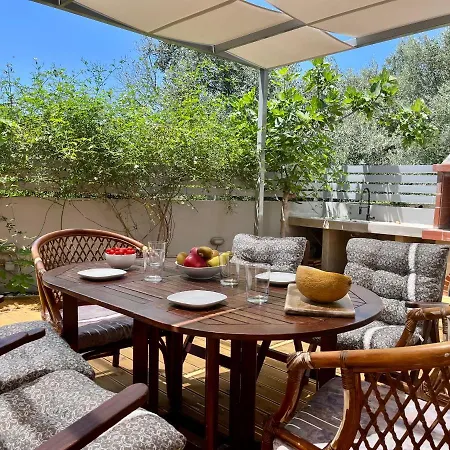 Oliva Rodos וילה יאליסוס