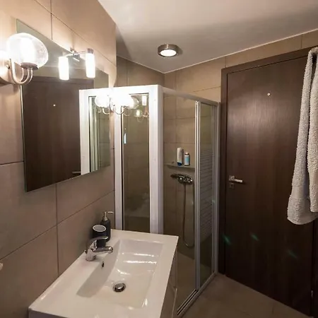 Oliva Rodos * Ялиссос